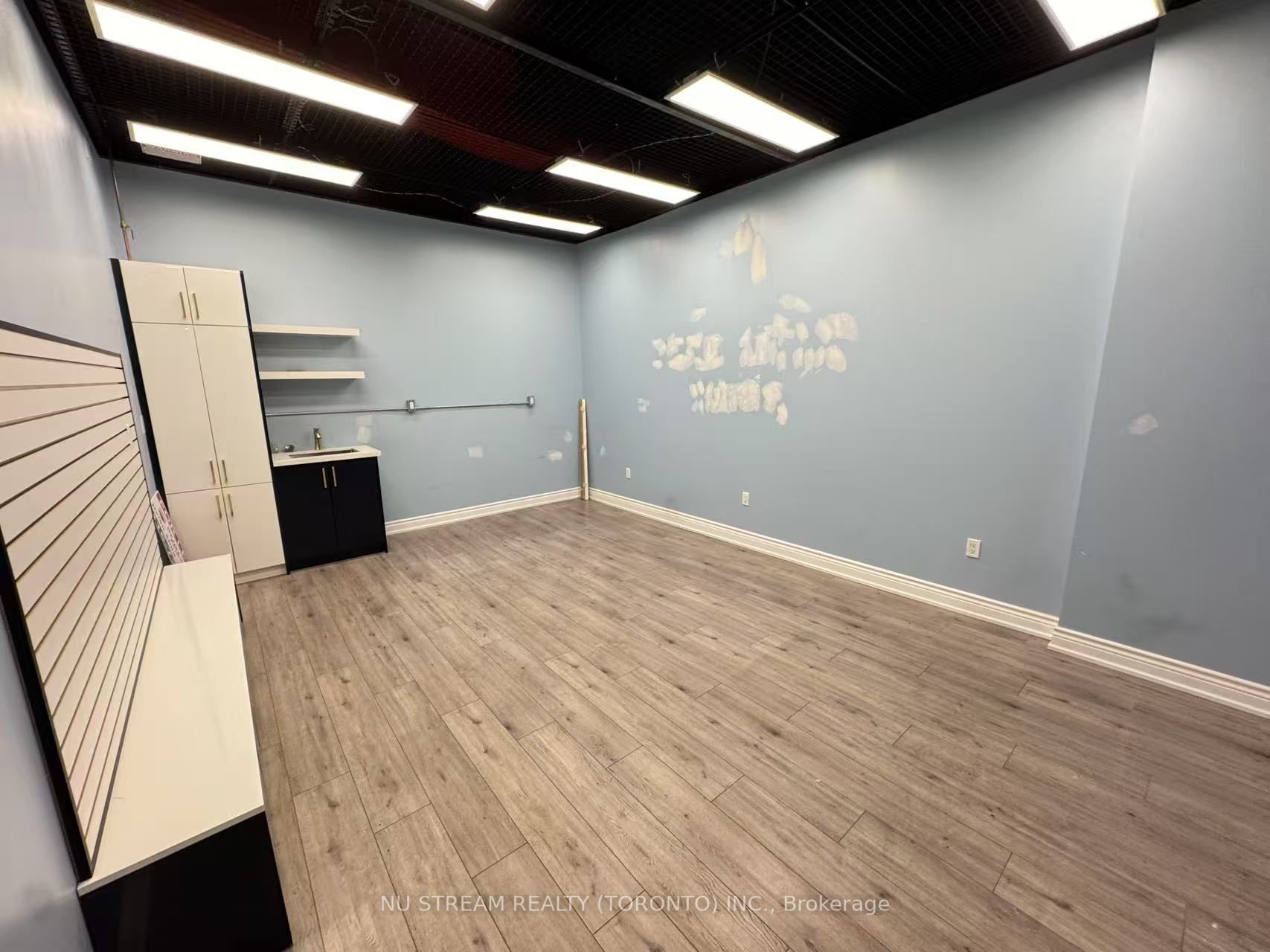 Additional image 5 of 59-384 Yonge Street, Toronto, ON, M5B 1S8