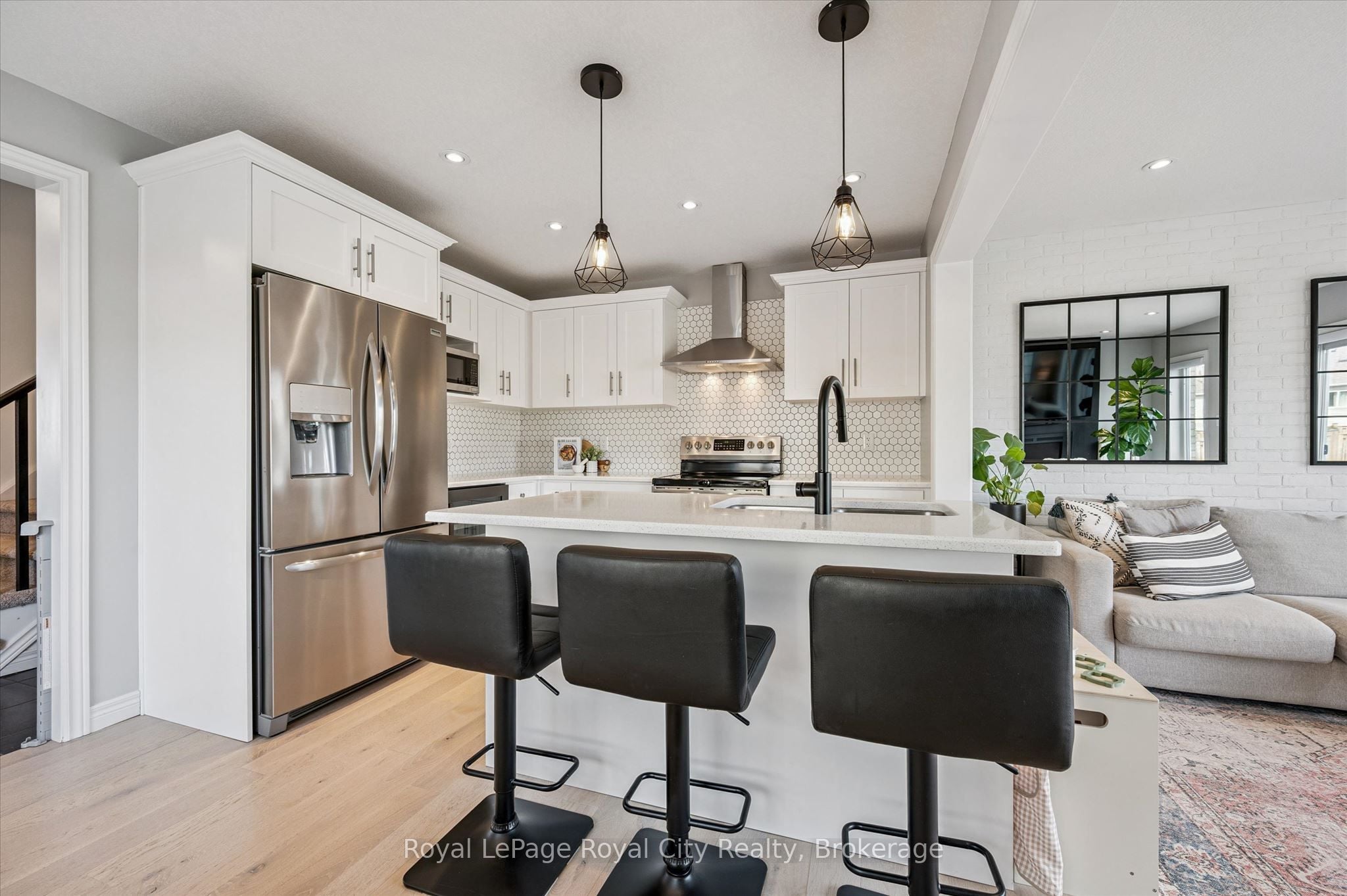 Additional image 2 of 82 John Brabson Crescent, Guelph, ON, N1G 0G7