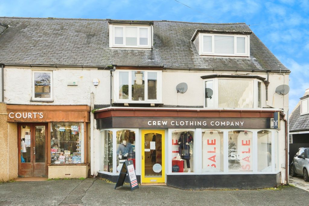 2 bed flat for saleHigh Street, Abersoch, Gwynedd LL53