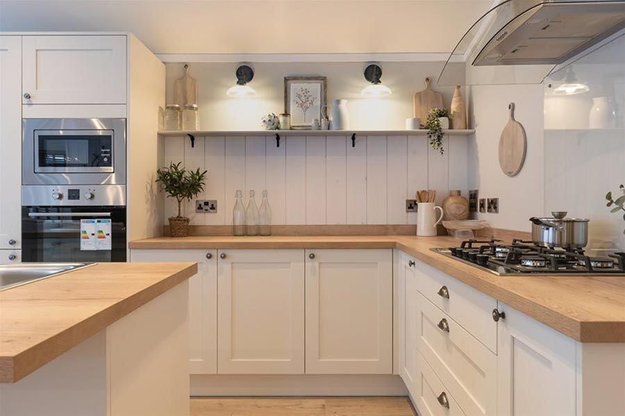 Additional image 3 of 3 bed bungalow for saleCotswold Hills Country Park, Chipping Norton OX7
