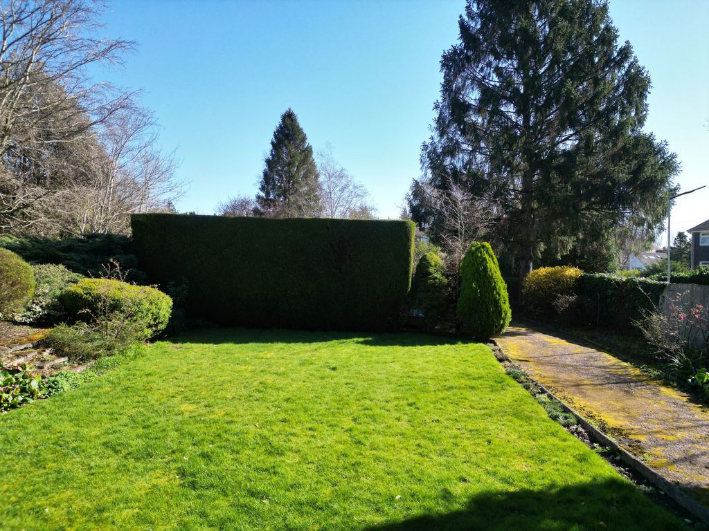 Additional image 20 of 3 bed flat for saleWhite House Court, Hawthorne Drive LE5