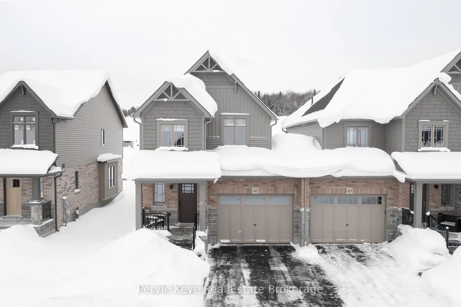 47 Charles Morley Boulevard photo 2