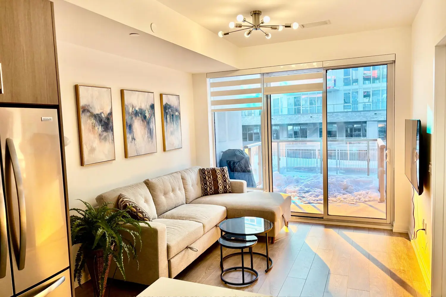 333 Sunseeker Avenue 255