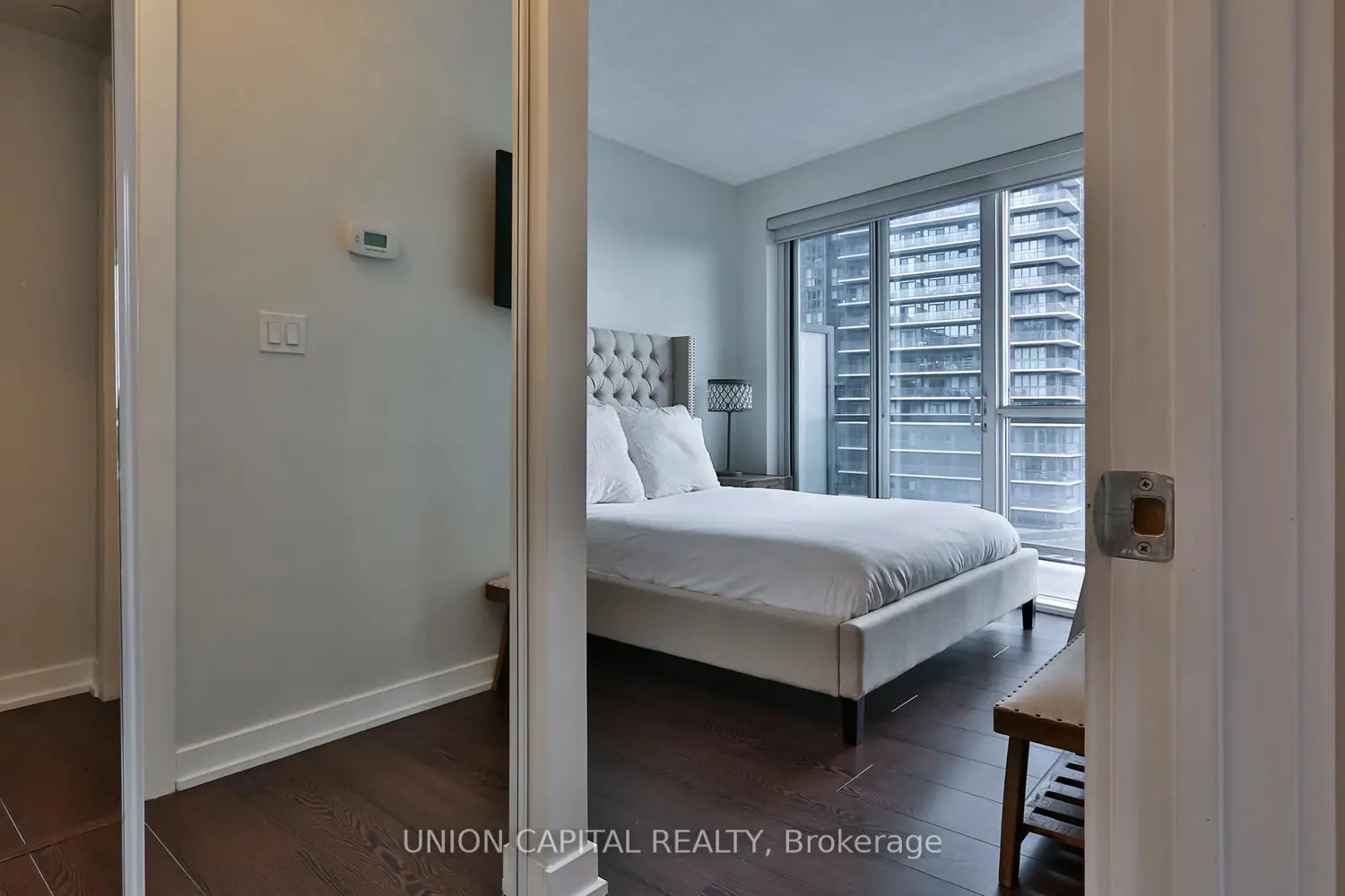 Additional image 18 of 20 Bruyeres Mews 1103
