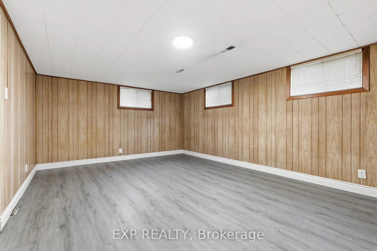 Additional image 15 of 2243 Miramichi Street