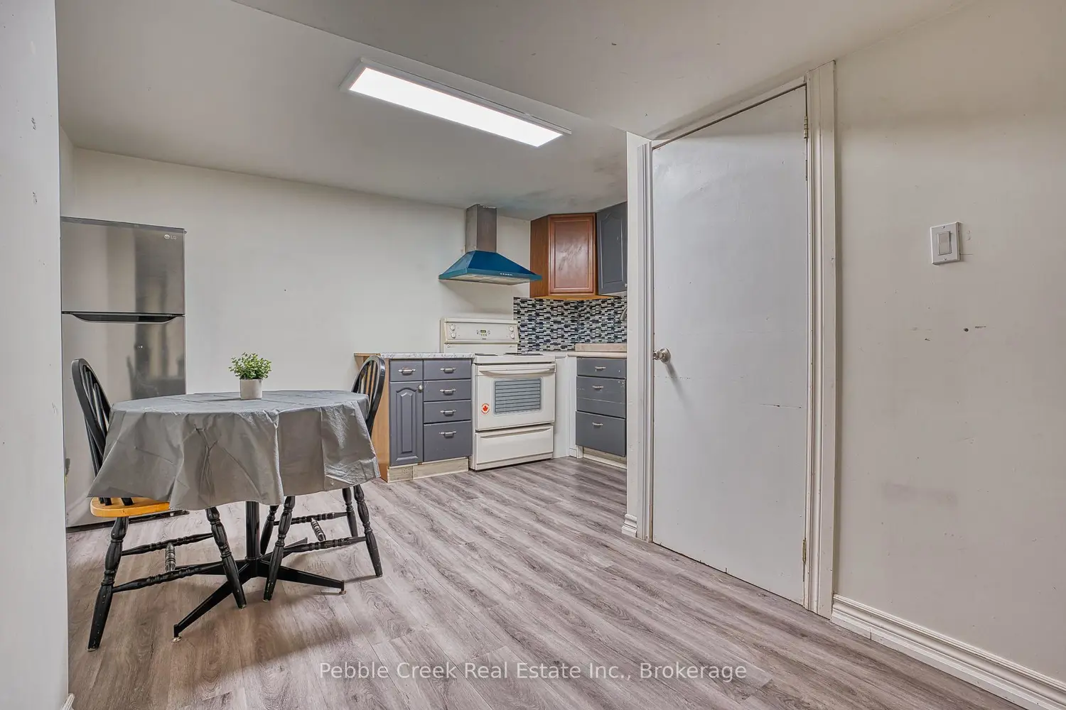 Additional image 17 of 189 Hincks Street