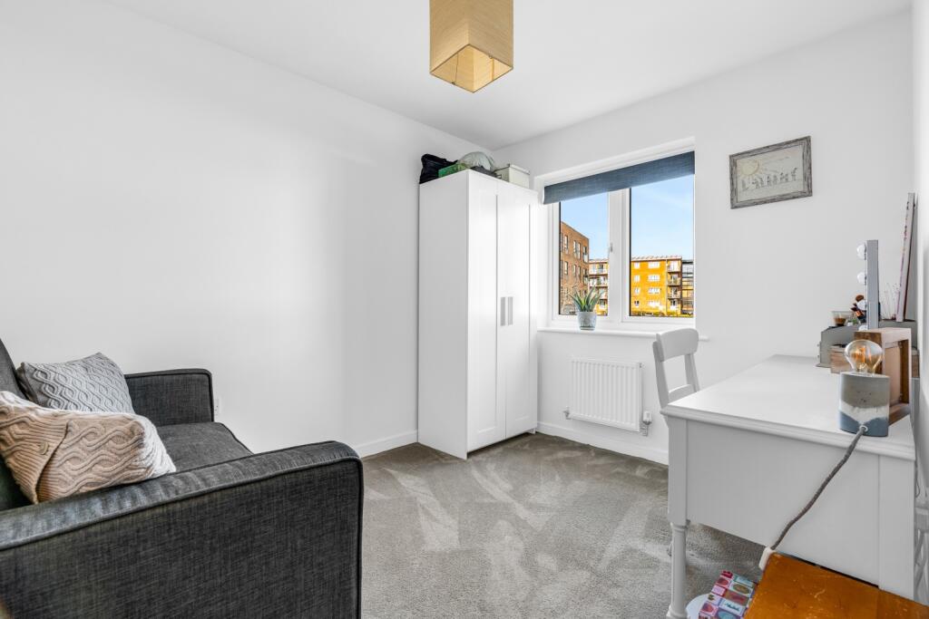 Additional image 21 of Queens Avenue, Welwyn Garden City, Hertfordshire, AL7