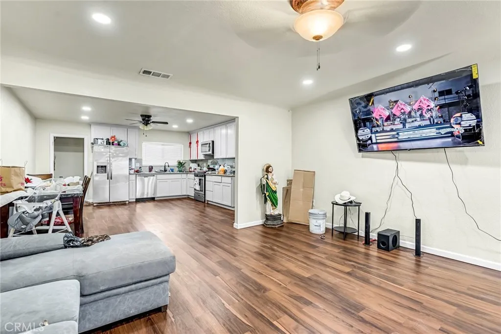 Additional image 56 of 24110 Avenue 14 Ave, Madera, CA 93637