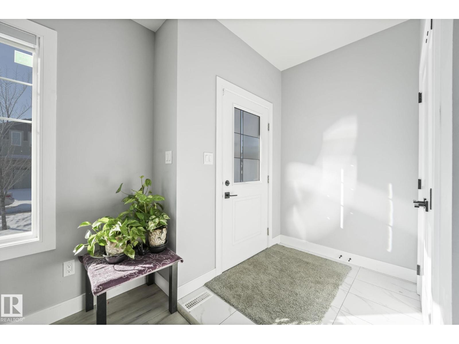 Additional image 6 of 6512 175 Avenue NW, Edmonton, AB, T5Y4B3
