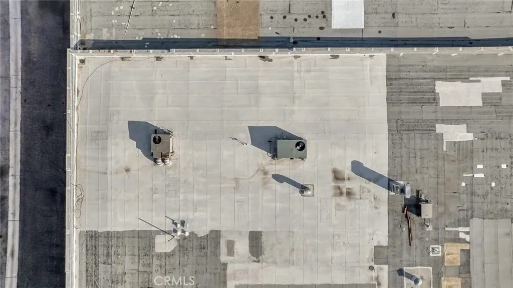 Additional image 64 of 8010 Wheatland Avenue Unit C, Sun Valley, CA 91352