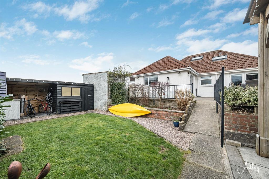 Additional image 28 of 3 bed detached bungalow for saleGilfach Road, Neath SA10