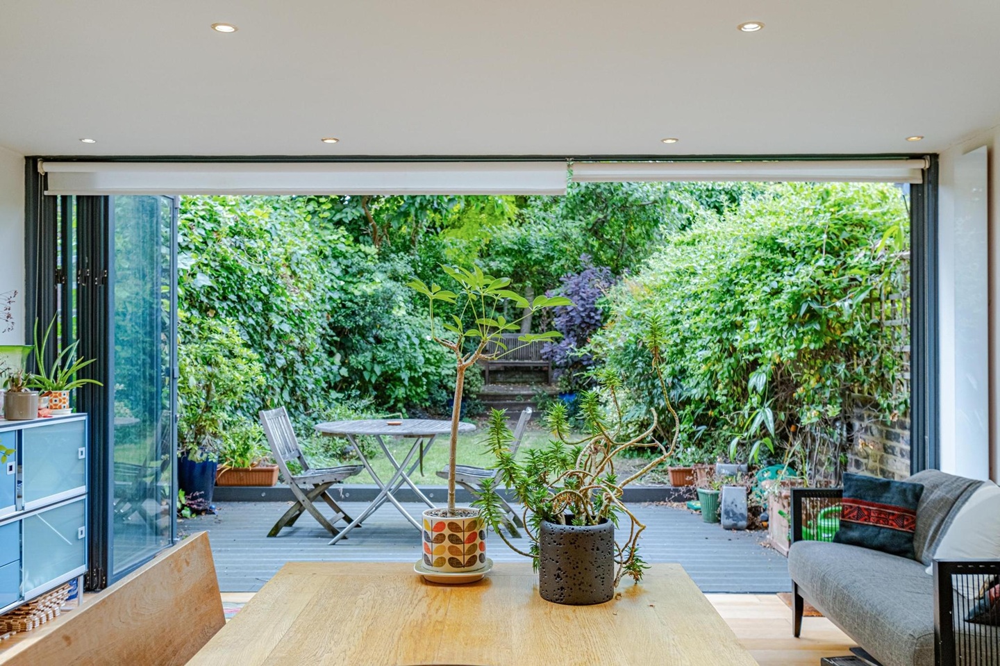 3 Bed Terraced House, Lawford Road, N1, N1 7GU