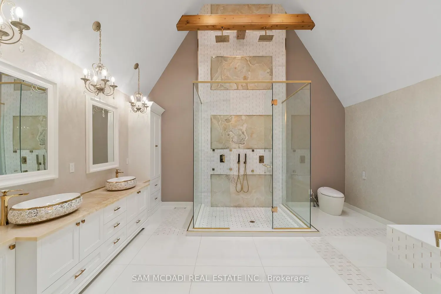 Additional image 11 of 15 Glenview Heights Lane