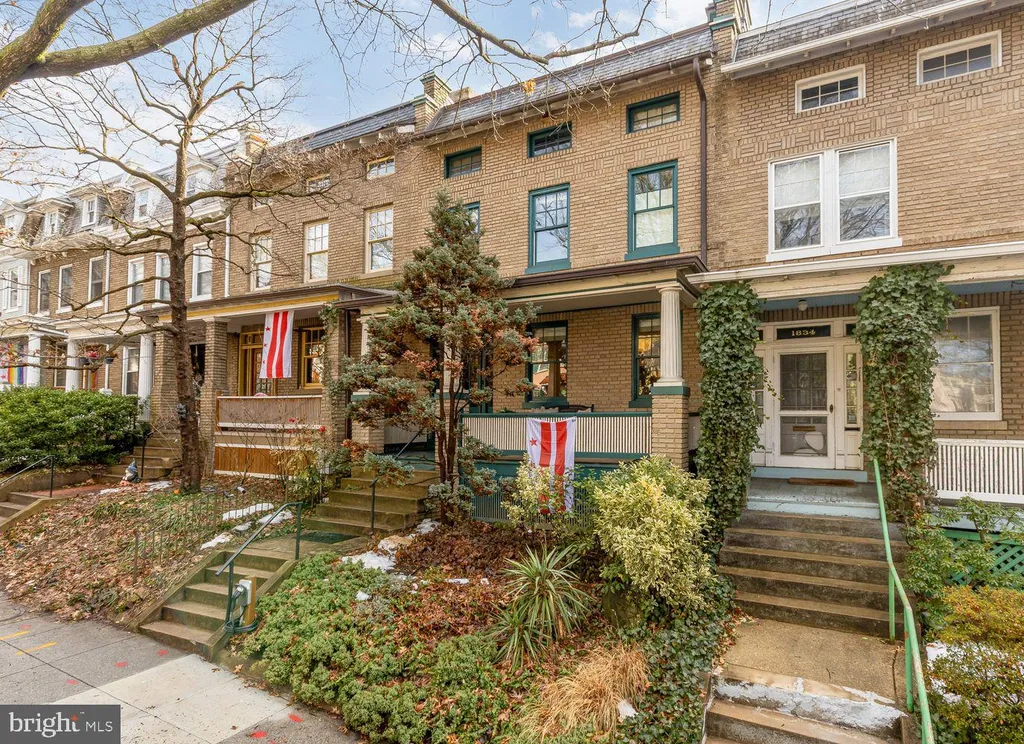 Primary image of 1832 Kenyon Street NW, Washington, DC 20010