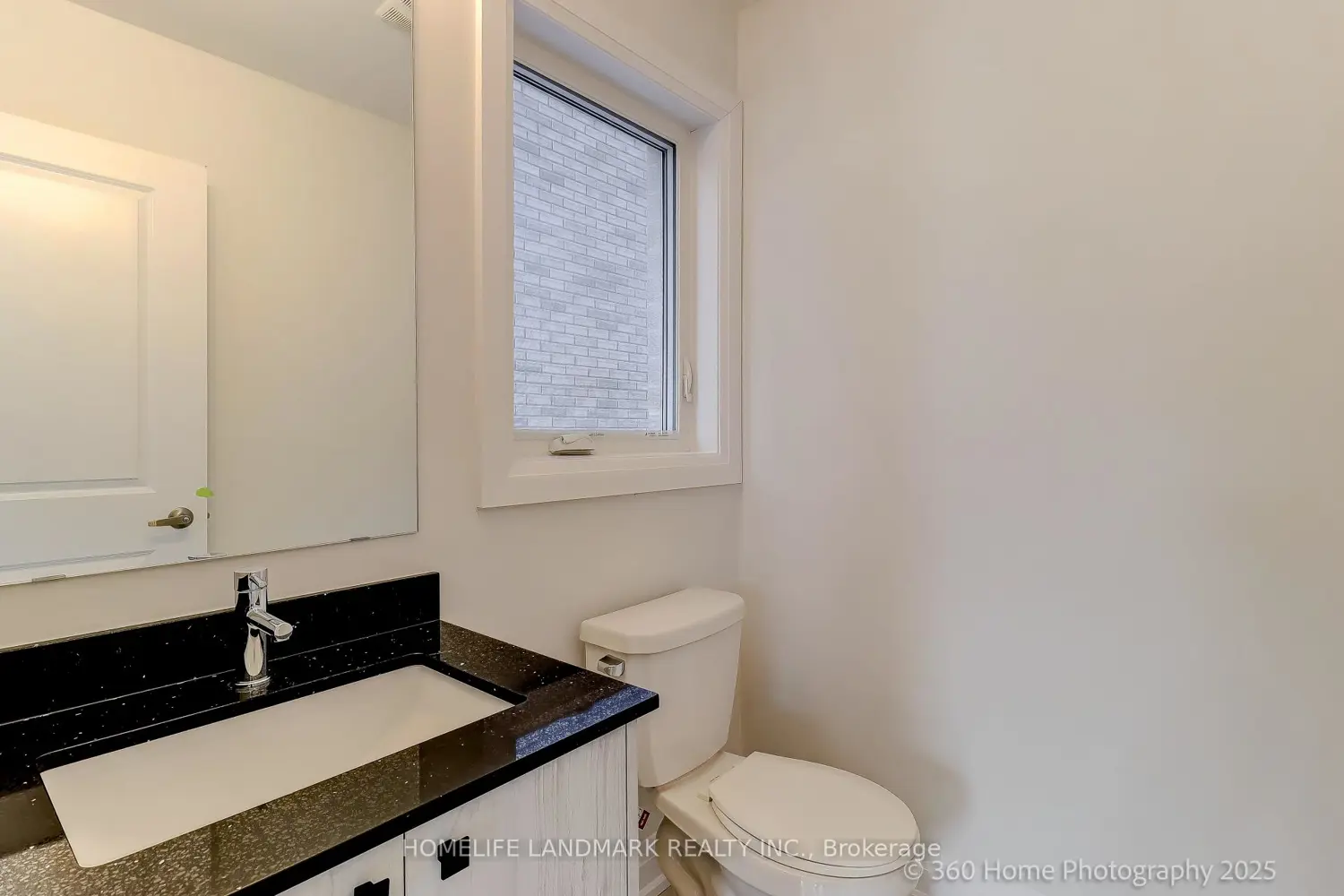 119 Seguin Street photo 2