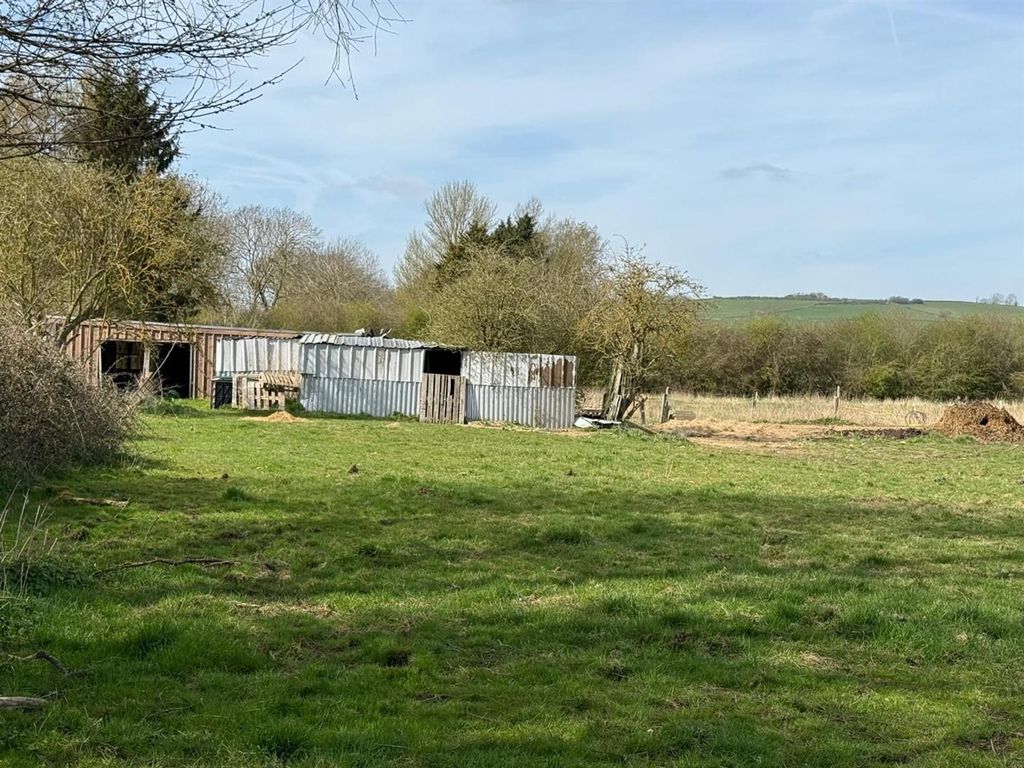 Land for saleAshley Road, Midleton LE16