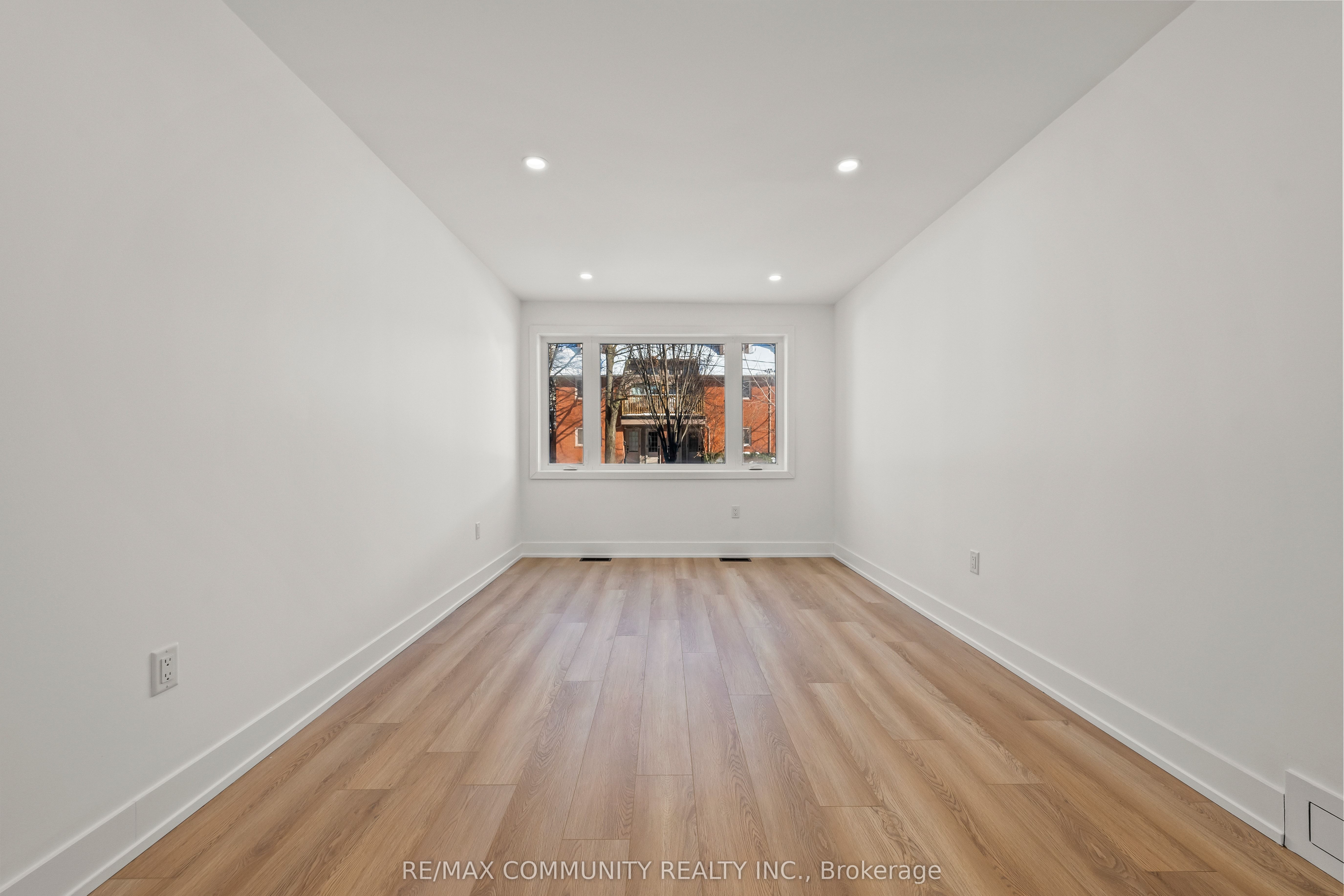 Additional image 3 of 340 Albany Avenue, Toronto, ON, M5R 3C9