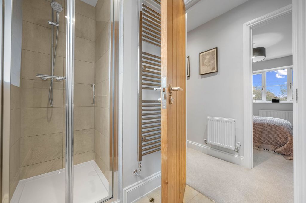 Additional image 12 of 5 bed detached house for saleSpa Farm Court, Bishopton CV37