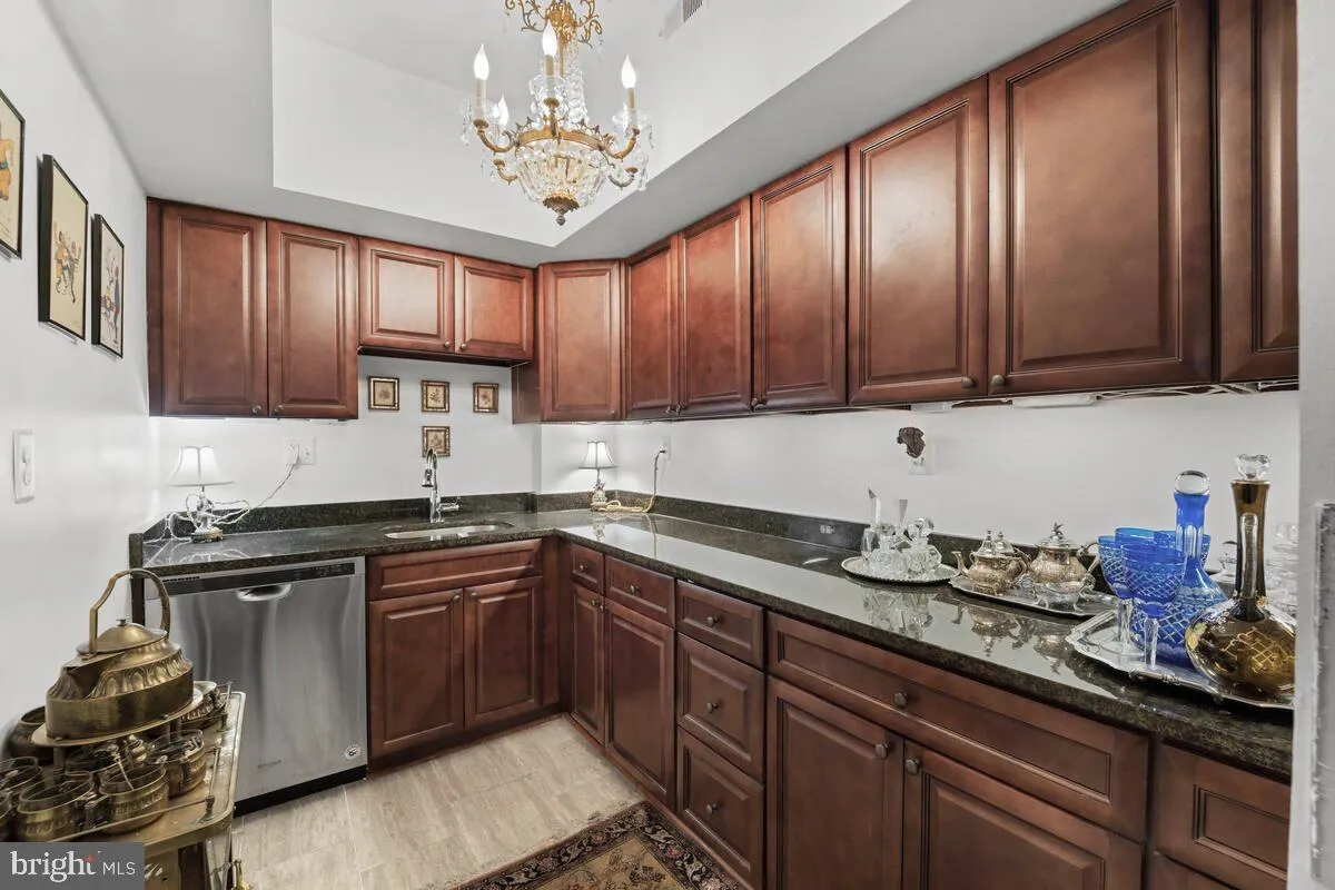 Additional image 21 of 2101 Connecticut Avenue NW Unit 6, Washington, DC 20008