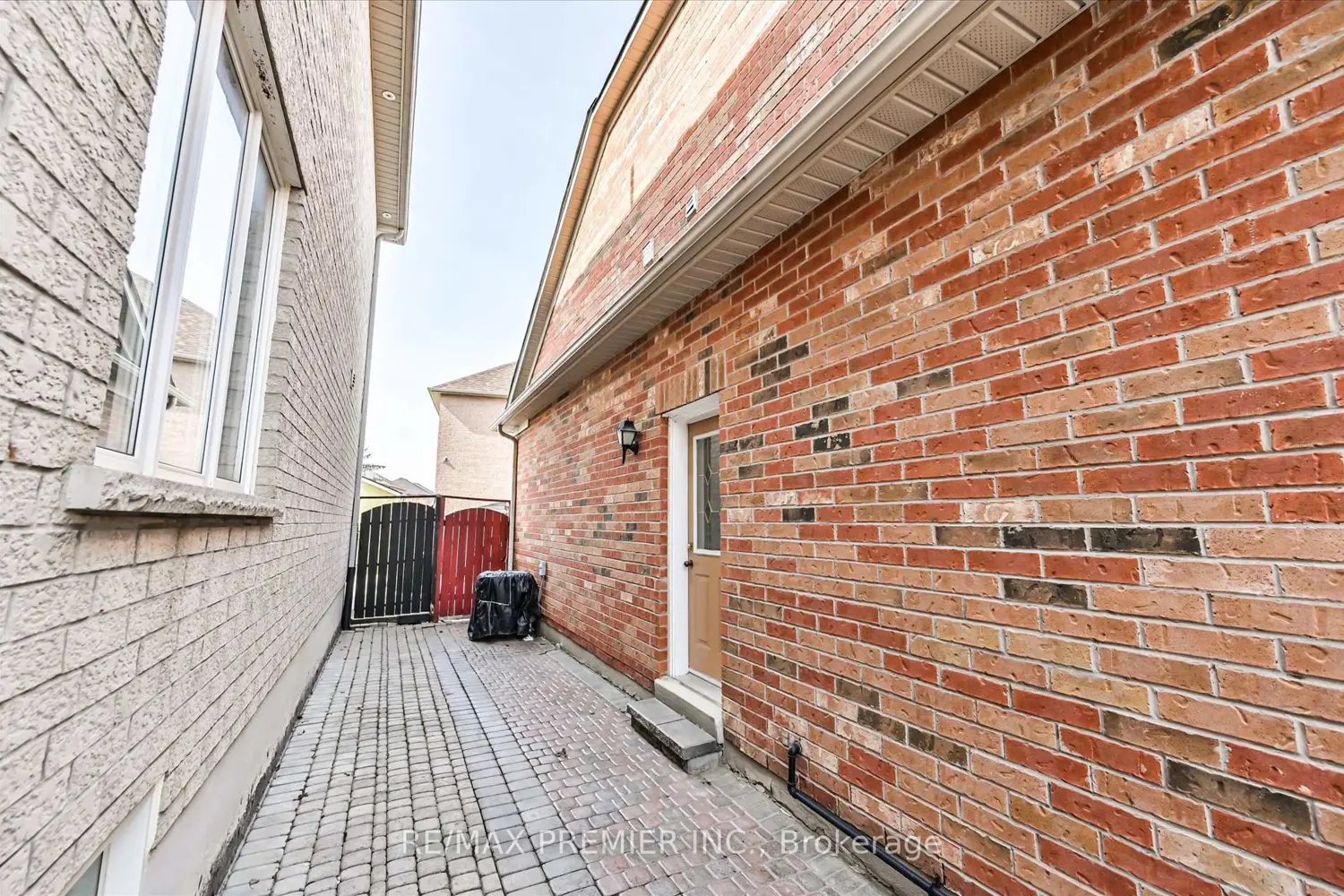 Additional image 17 of 10 Leparc Road