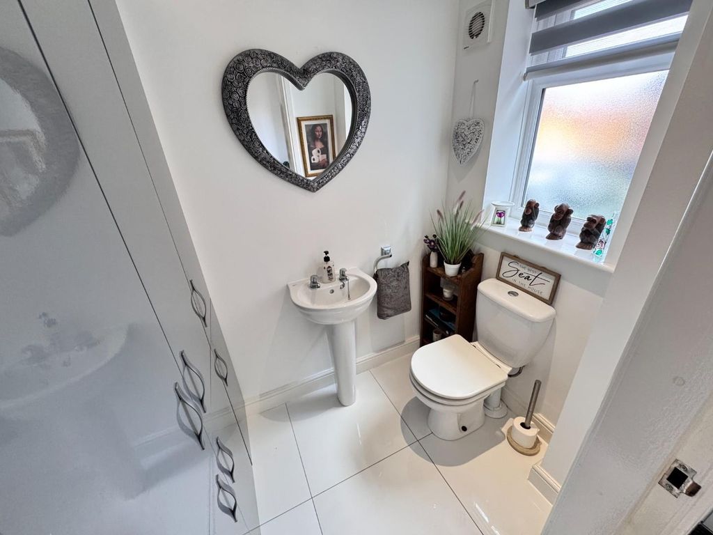 Additional image 4 of 4 bed detached house for saleLakeston Close, Deer Park, Hartlepool TS26