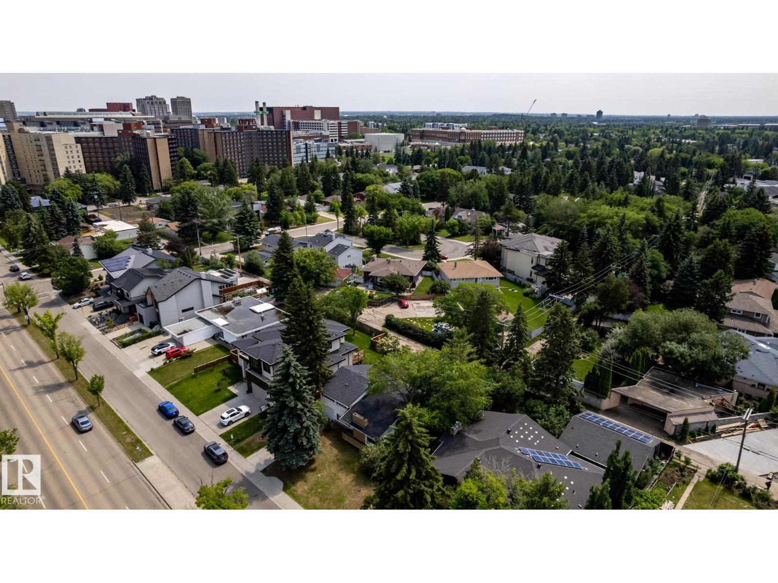 Additional image 6 of 11819 87 Avenue NW, Edmonton, AB, T6G0Y5