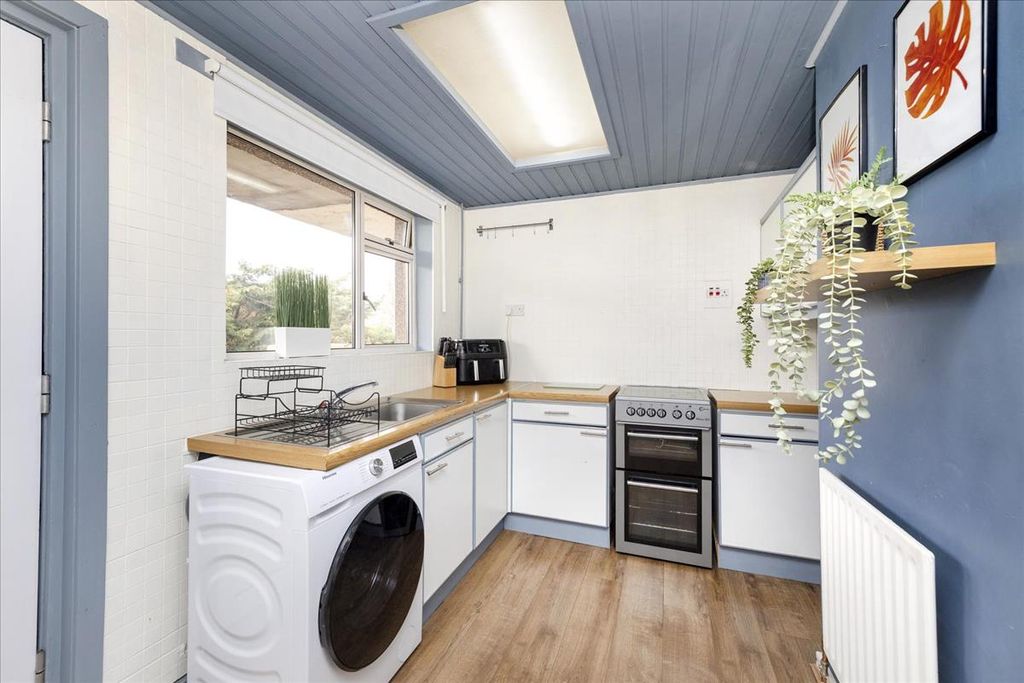 Additional image 12 of 3 bed flat for sale17 Waverley Road, Bonnyrigg EH19