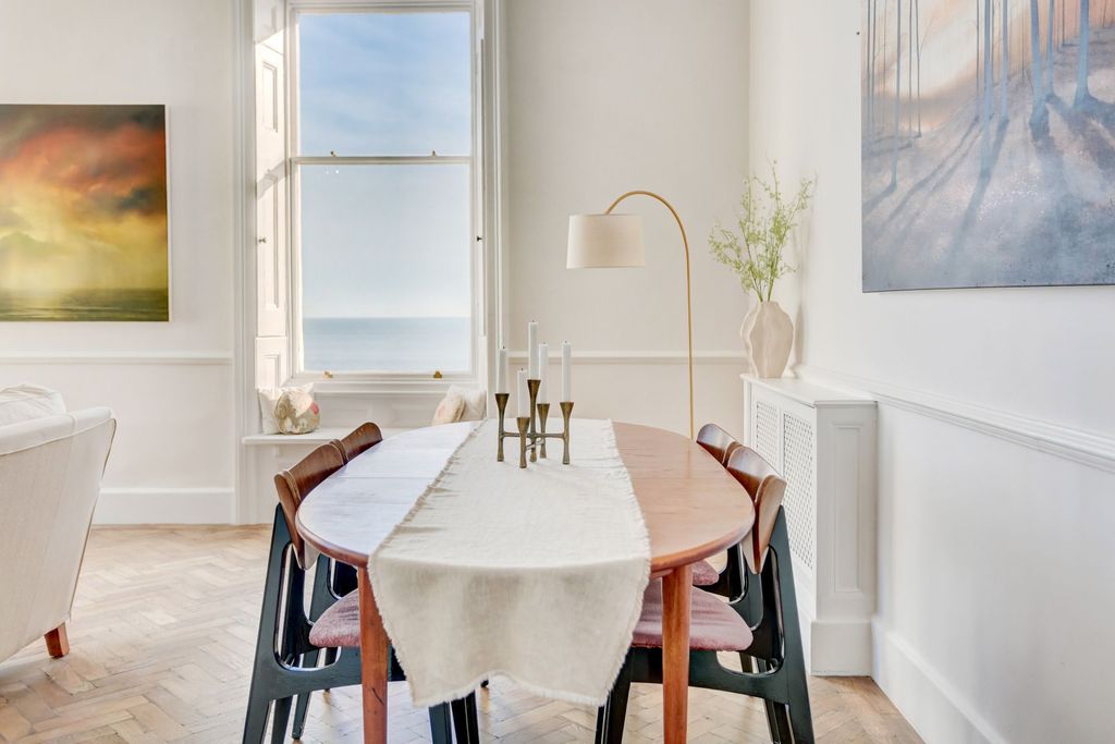 Additional image 5 of 2 bed flat for saleAdelaide Crescent, Hove BN3
