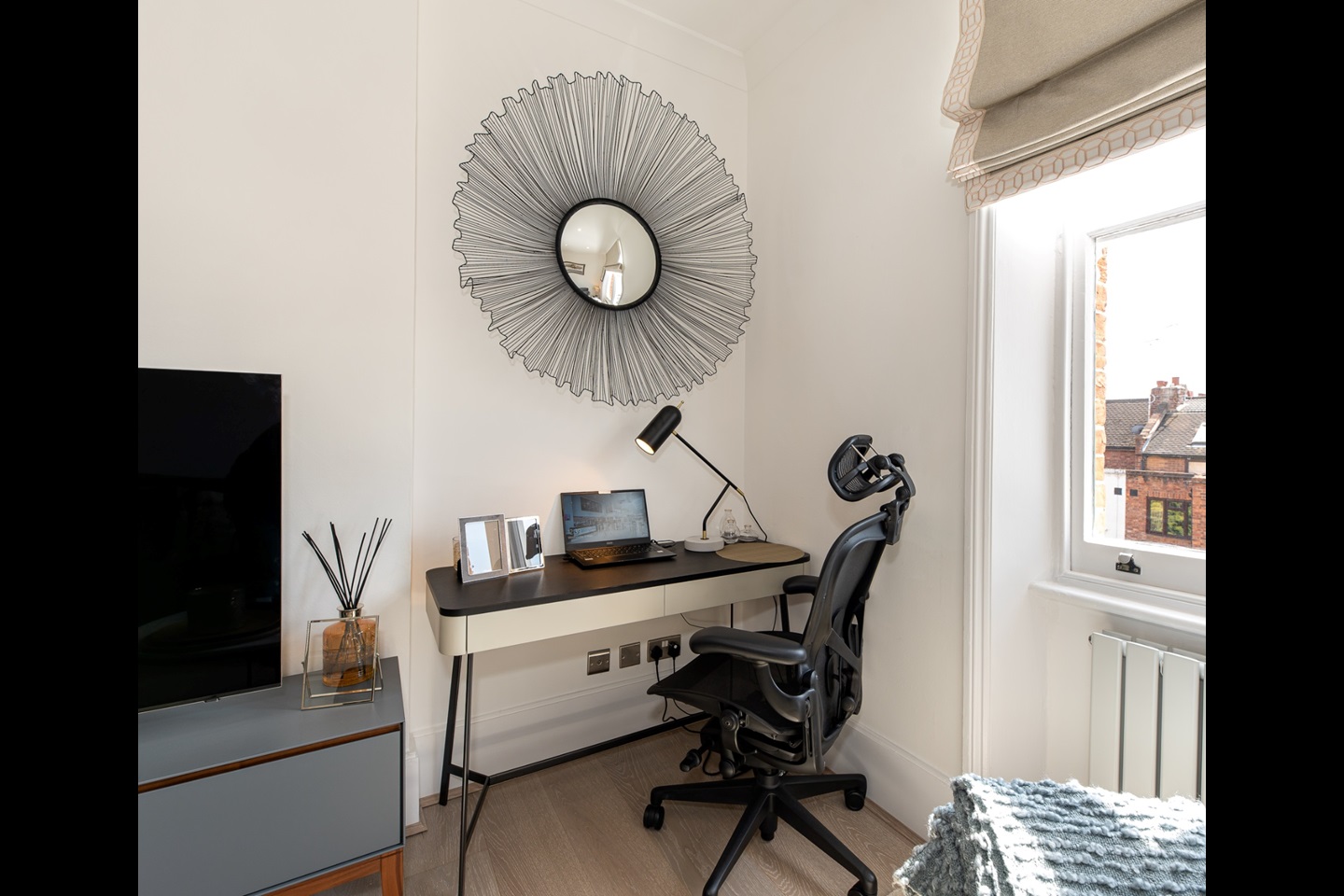 Additional image 6 of 2 Bed Flat, Pater Street, W8, N1 7GU