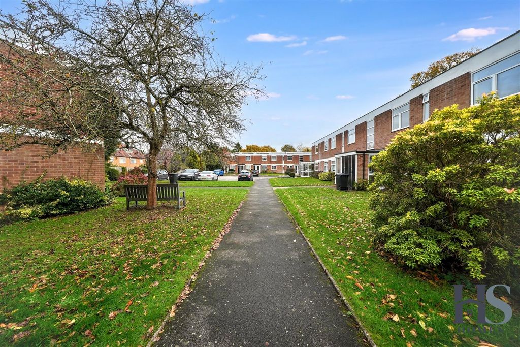 Additional image 15 of 2 bed flat for saleGreen Court, Fox Hollies Road, Hall Green, Birmingham B28
