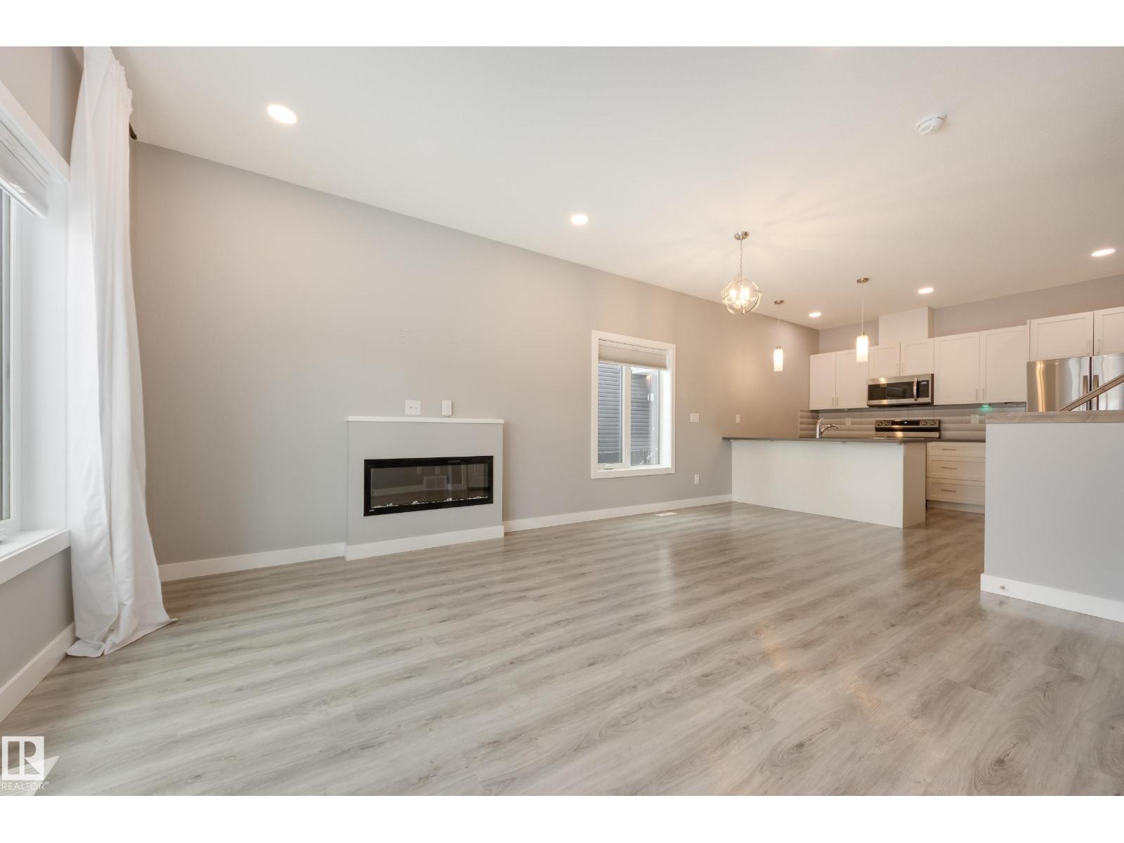 Additional image 6 of 2-12014 92 Street NW, Edmonton, AB, T5G1A9