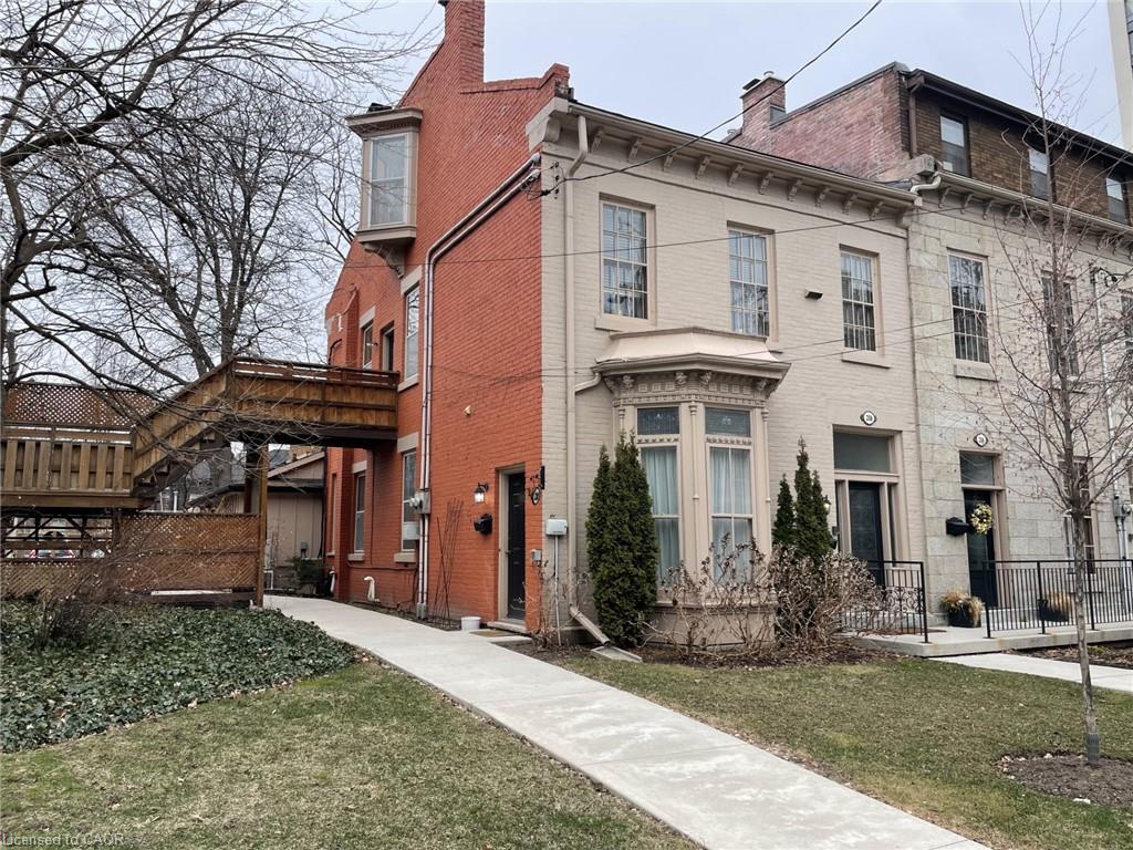 Primary image of 218 Bay Street S, Hamilton, ON, L8P 3J1