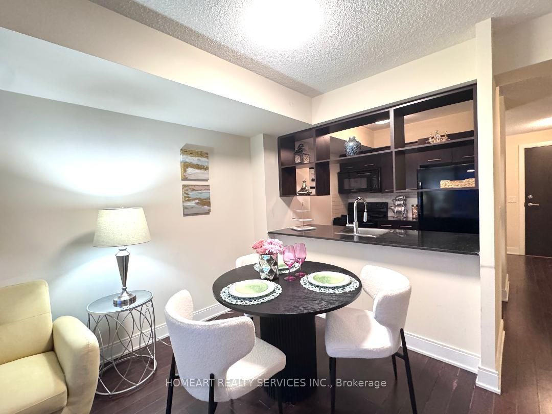 Additional image 3 of 2507-125 Village Green Square, Toronto, ON, M1S 0G3