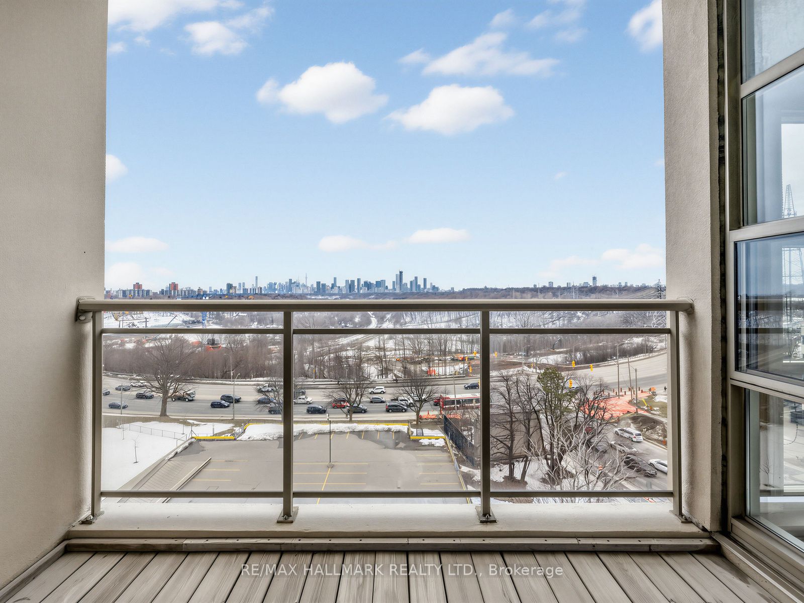 Additional image 3 of 724-1 Leaside Park Drive, Toronto, ON, M4H 1R1