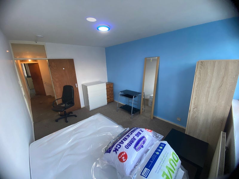 Additional image 8 of Room in a Shared Flat, Whitechapel Road, E1, N1 7GU