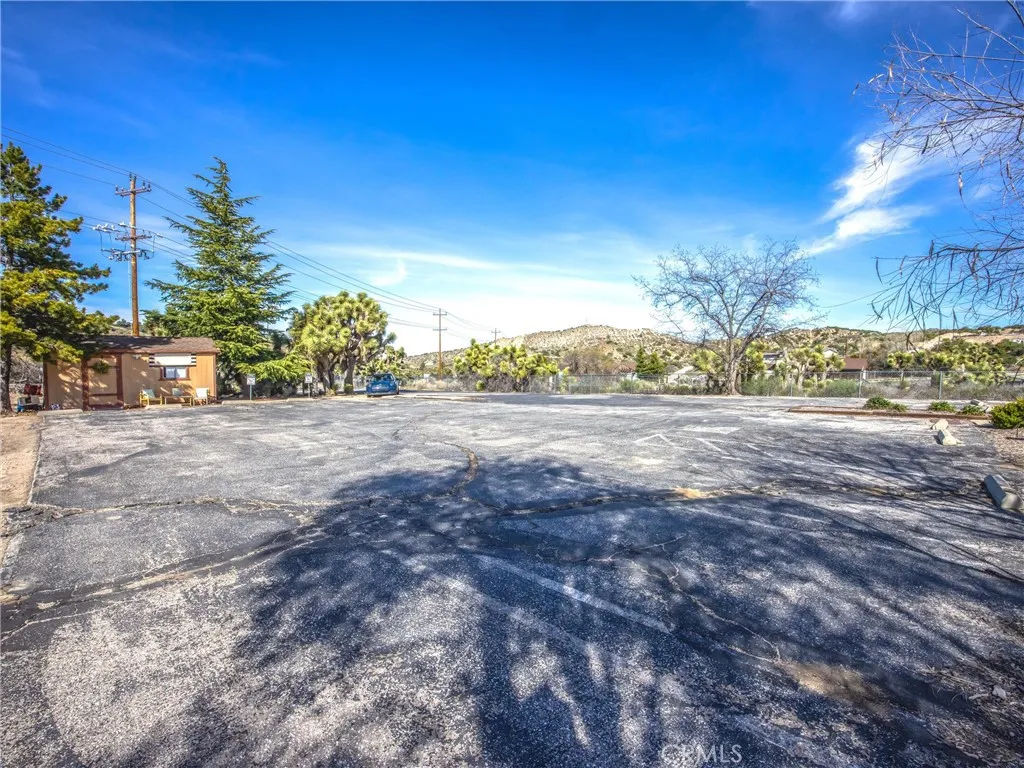 Additional image 79 of 3407 Hwy 2, Pinon Hills, CA 92372