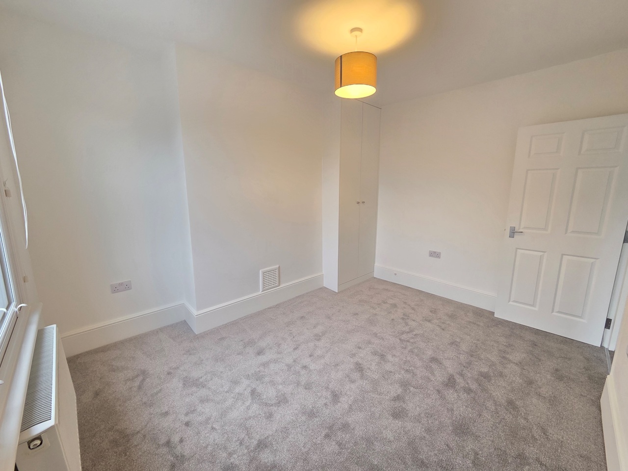 Additional image 7 of 2 Bed Flat, Larcom St, SE17, N1 7GU