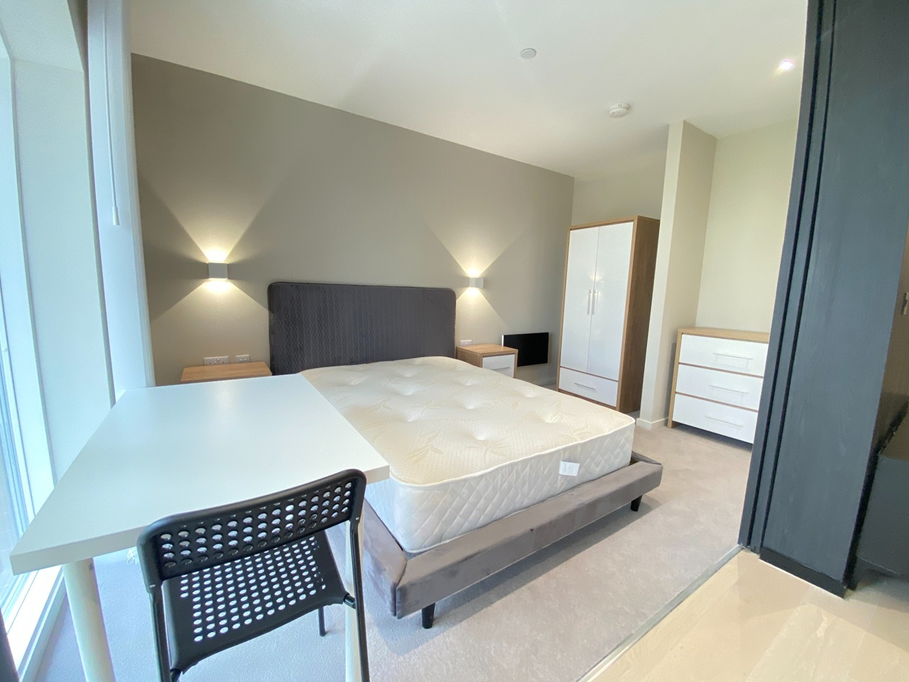 Additional image 4 of 2 Bed Flat, Spinners Way, M15, N1 7GU