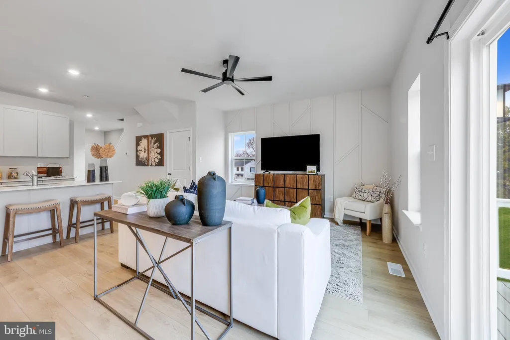 Additional image 4 of 565 W North Street, Smyrna, DE 19977