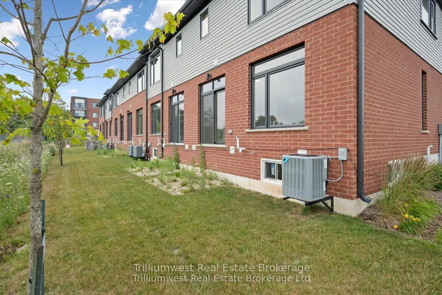 Additional image 19 of 60 Ayr Meadow Crescent