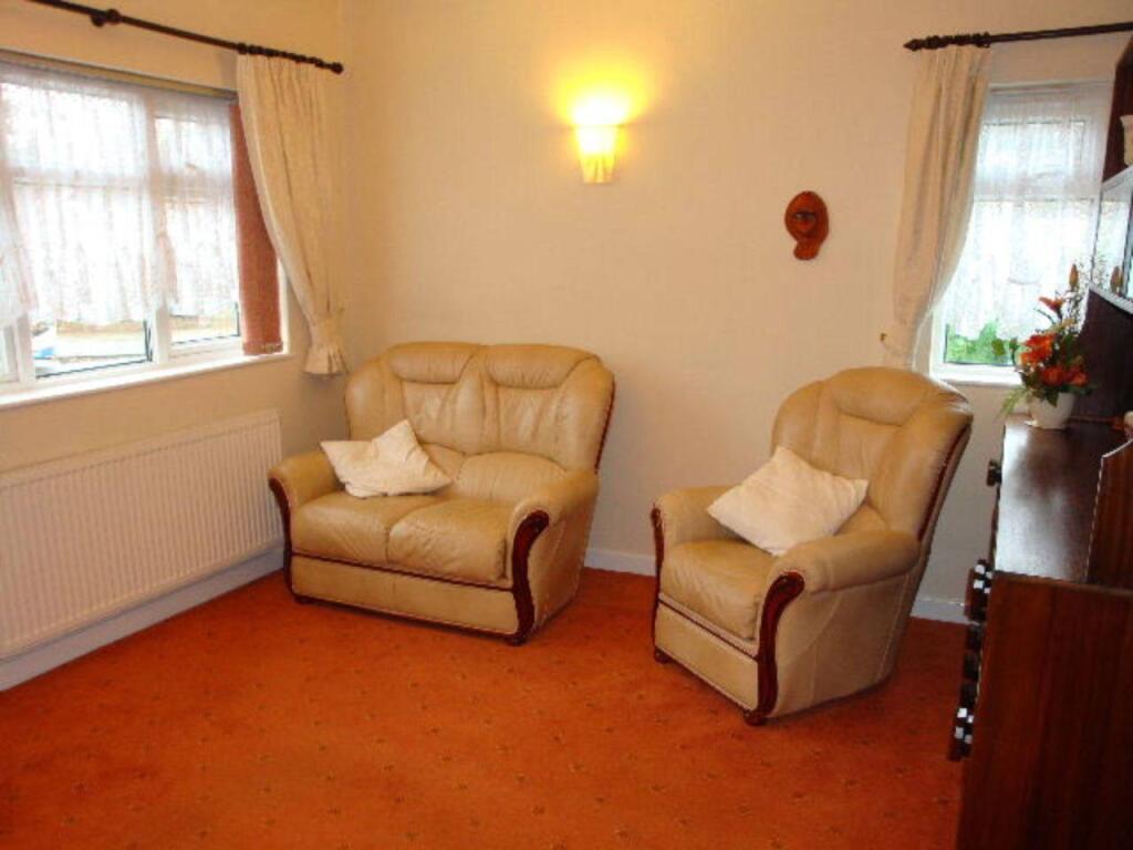 Additional image 2 of Hanging Lane, Northfield