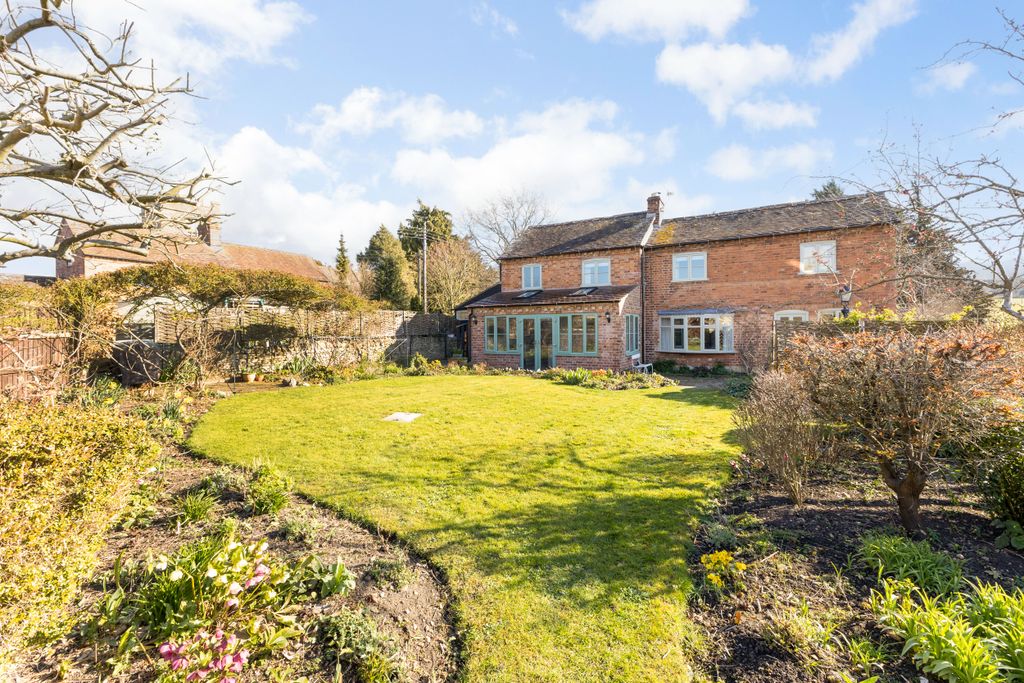 3 bed detached house for saleBredons Norton, Tewkesbury GL20