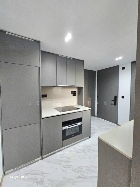 173 Chin Swee Road photo 2