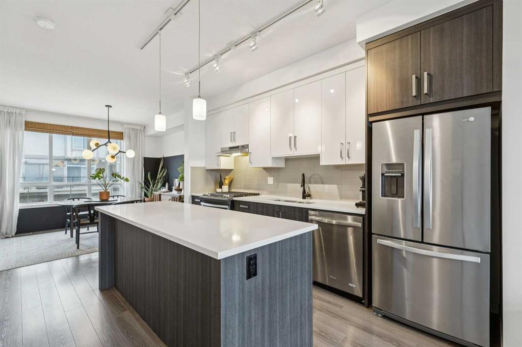 Additional image 4 of 61 Sherwood Lane NW, Calgary, AB, T3R0V3