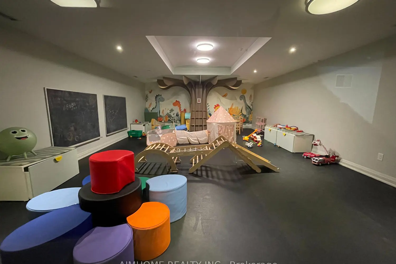 Additional image 15 of 85 East Liberty Street 907