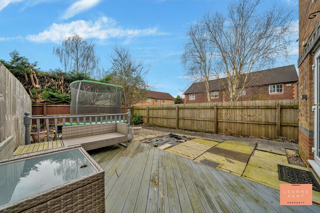 Additional image 27 of 3 bed semi-detached house for saleStryd Hywel Harris, Ystrad Mynach CF82