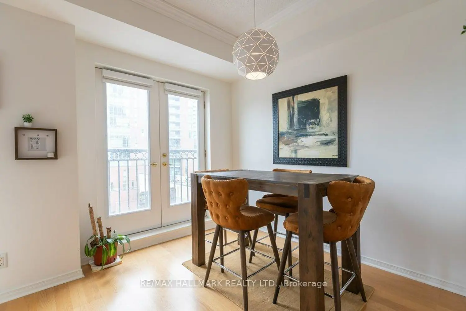 Additional image 7 of 120 Lombard Street 701