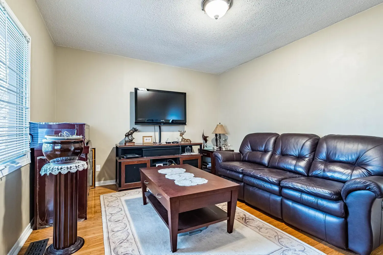 Additional image 11 of 64 Eaglewood Boulevard