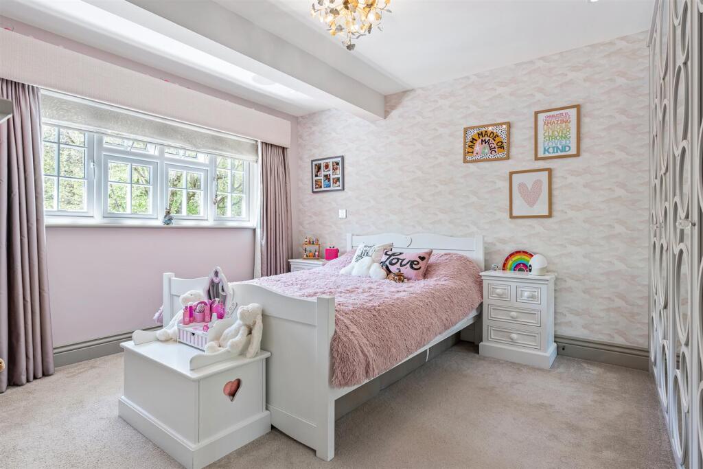 Additional image 18 of Bishops Road, Tewin