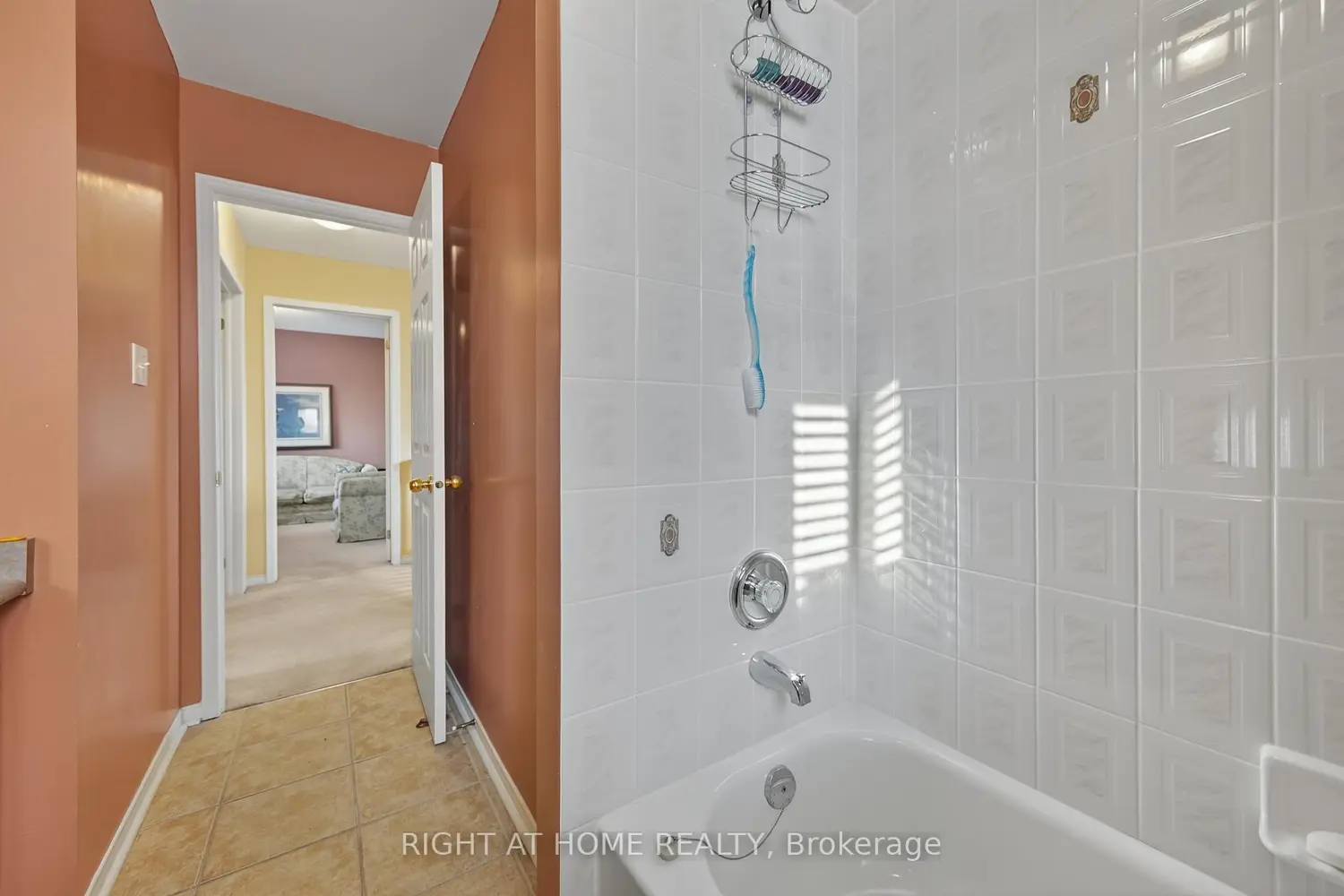 Additional image 17 of 1338 Vincent Crescent